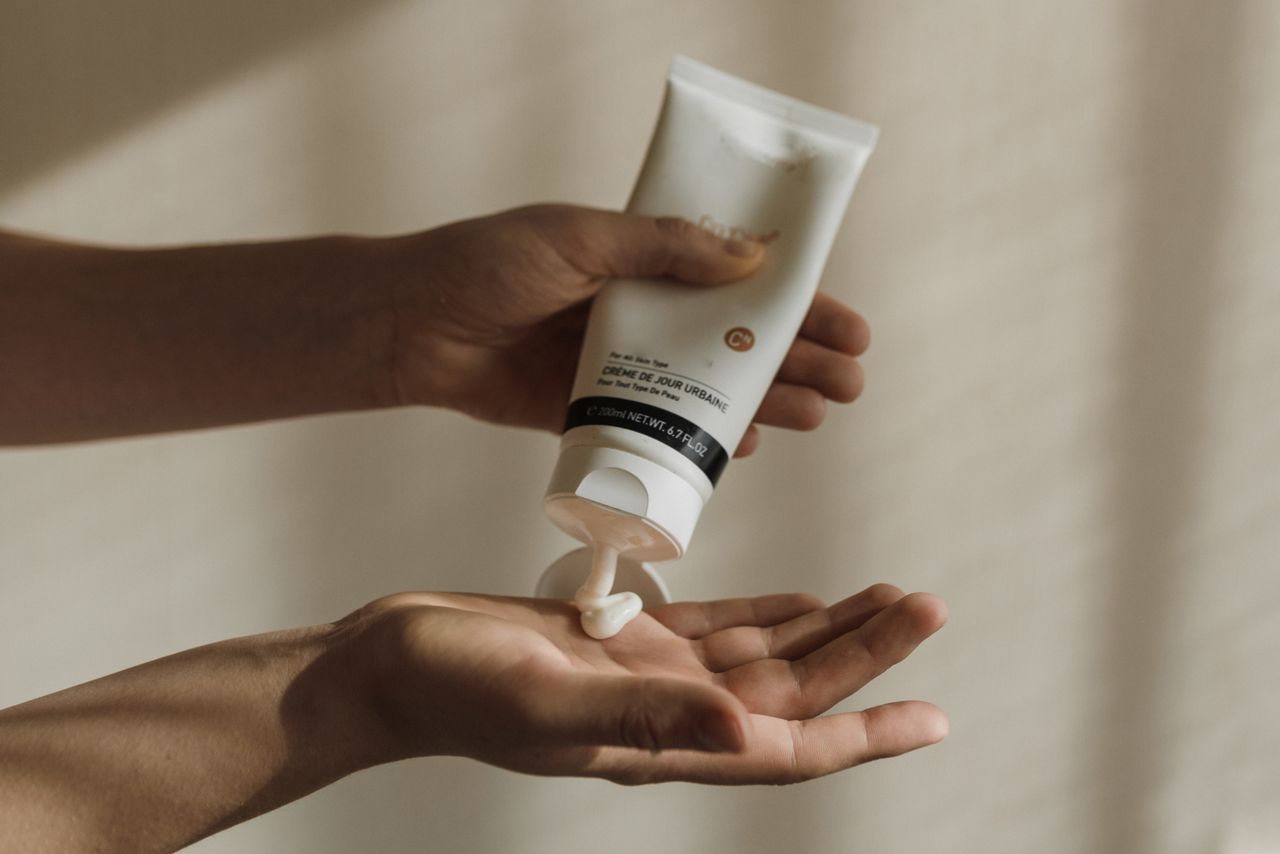 Cremas corporales de lujo que sustituyen el perfume en tu chamba