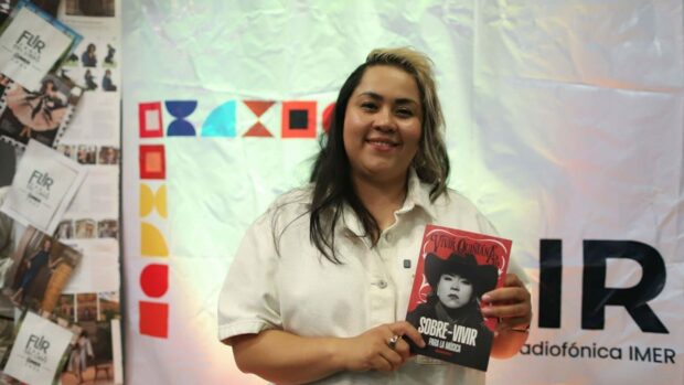 Vivir Quintana presenta su autobiografía: memoria, música y resistencia