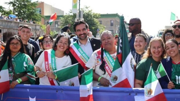 Mamdani, primer alcalde de Nueva York en marchar por Independencia de México