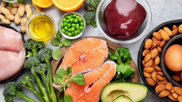 La vitamina B2 podría reducir hasta 49% el riesgo de demencia, según un estudio de 15 años