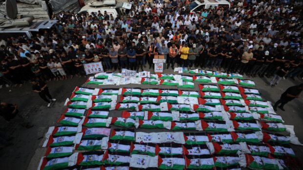 ‘Naza’ sacude Venecia con testimonios de soldados israelíes sobre la guerra en Gaza